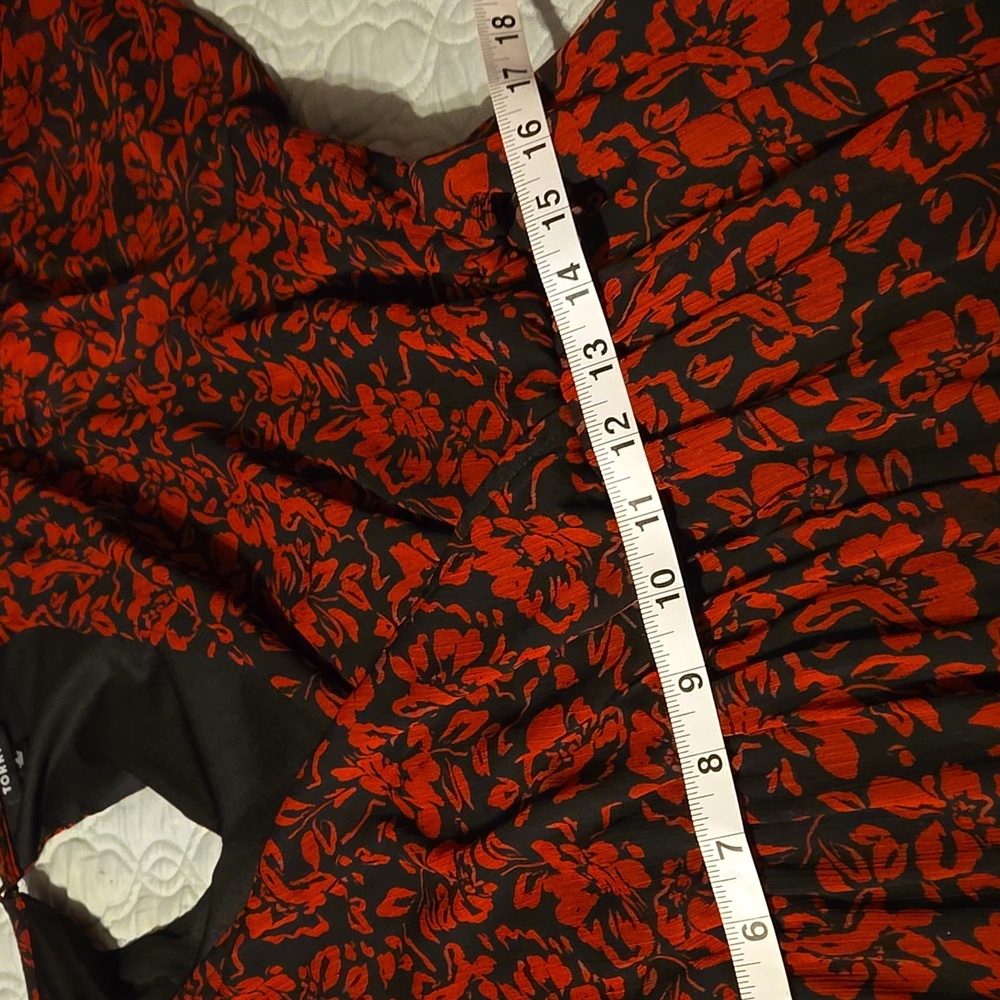 Torrid Red Floral on Black Dress Long Sleeve Cris Cross Front - Picture 4 of 7